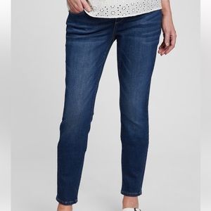 Gap Maternity Full Panel Skinny Jeans with Washwell
